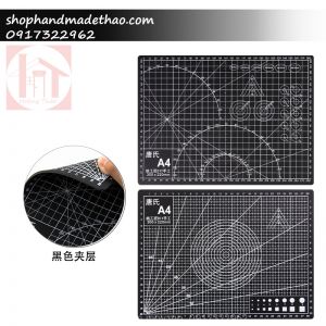 Bảng lót cắt khổ A4 (22 x 30cm, dày 3mm) màu đen